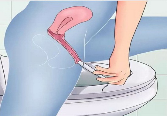 вставить тампон