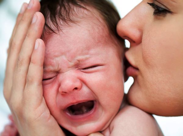 чем опасна молочница при родах