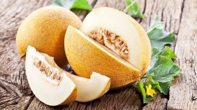 Дыня не сочетается ни с какими продуктами