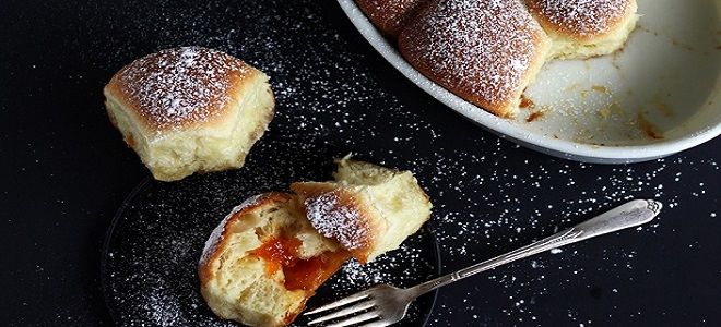 сдобные булочки с повидлом сдобные булочки с повидлом