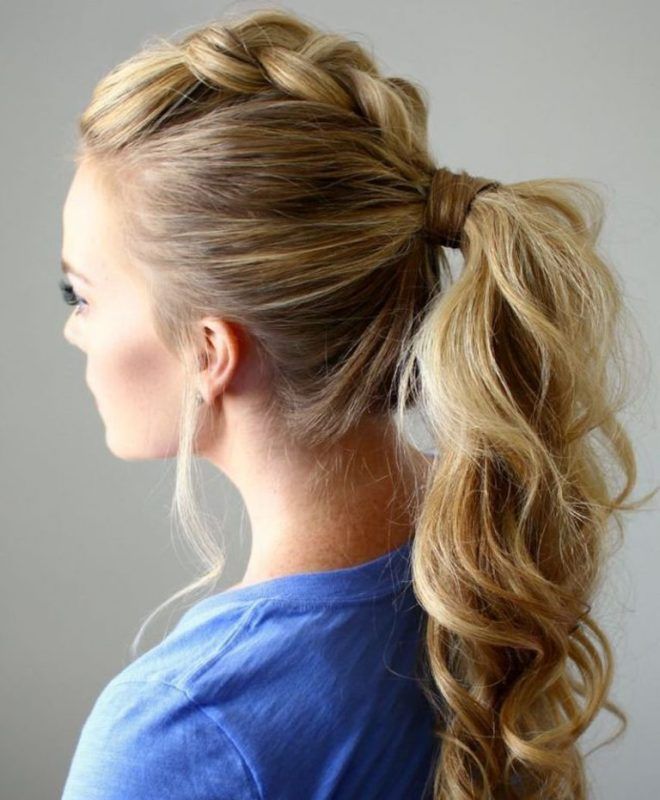 Как укладывать длинные кудрявые волосы раз Как укладывать длинные кудрявые волосы раз