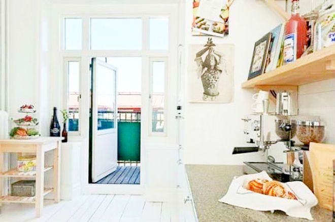 Как оформить окна с балконом Как оформить окна с балконом