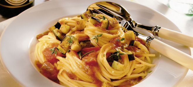 макароны в соевом соусе на сковороде макароны в соевом соусе на сковороде