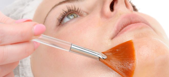 Фруктовый пилинг в салоне Фруктовый пилинг в салоне