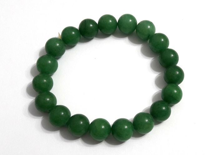 камень зеленый нефрит свойства камень зеленый нефрит свойства