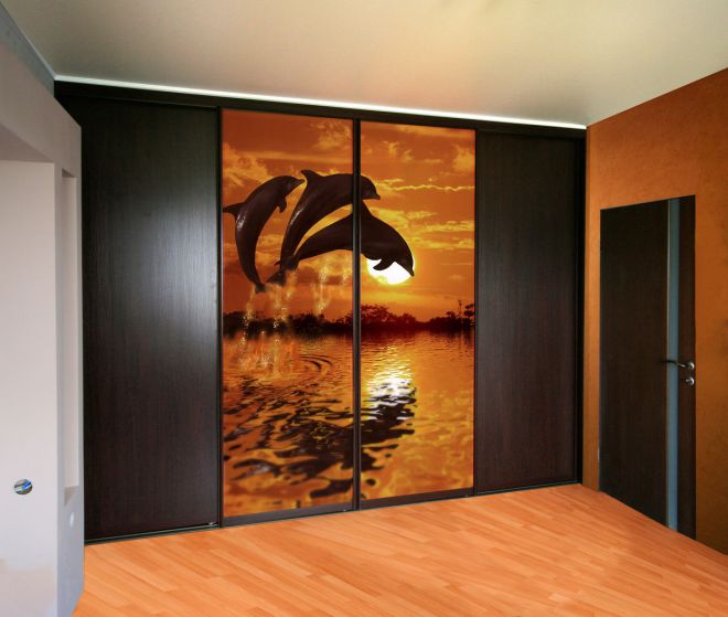 Встроенные шкафы купе с фотопечатью Встроенные шкафы купе с фотопечатью