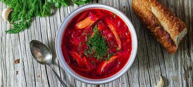 борщ из квашеной капусты со свеклой борщ из квашеной капусты со свеклой