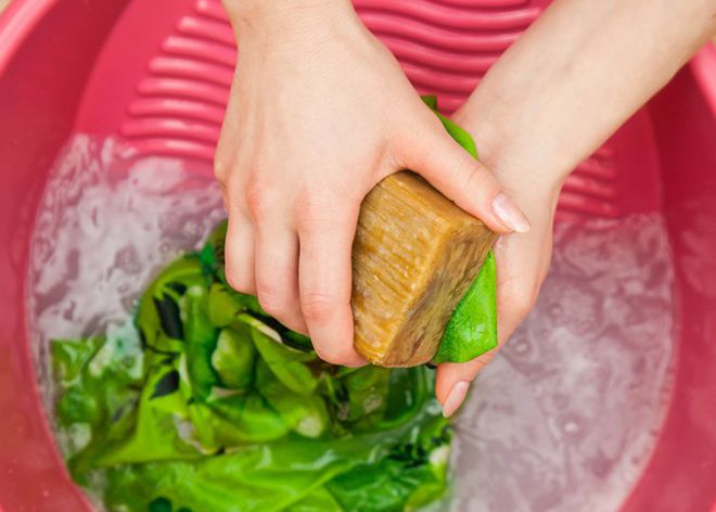 как удалить жвачку с простыни как удалить жвачку с простыни