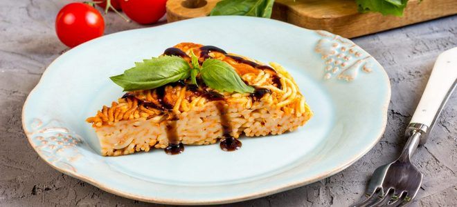 запеканка из макарон на сковороде запеканка из макарон на сковороде