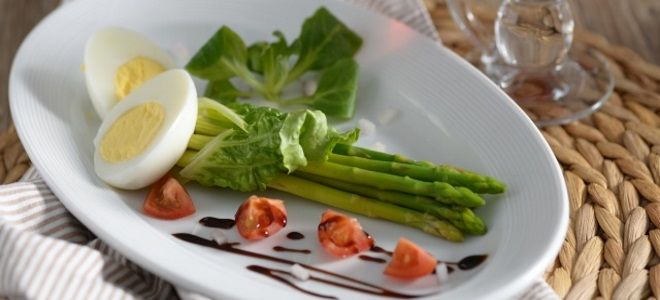 зеленая спаржа на пару зеленая спаржа на пару