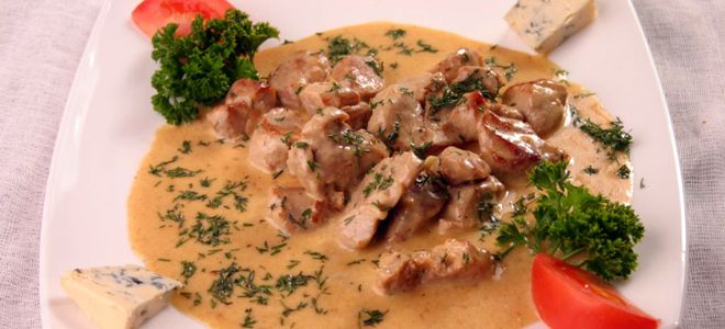 свинина в сырном соусе свинина в сырном соусе