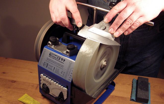 как точить нож на точильном круге как точить нож на точильном круге