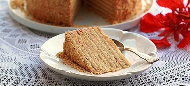 медовик со сгущенкой