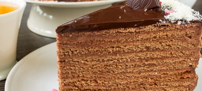 шоколадный медовик